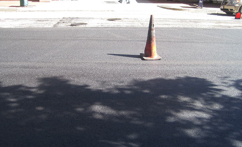 Fresh asphalt, Flickr