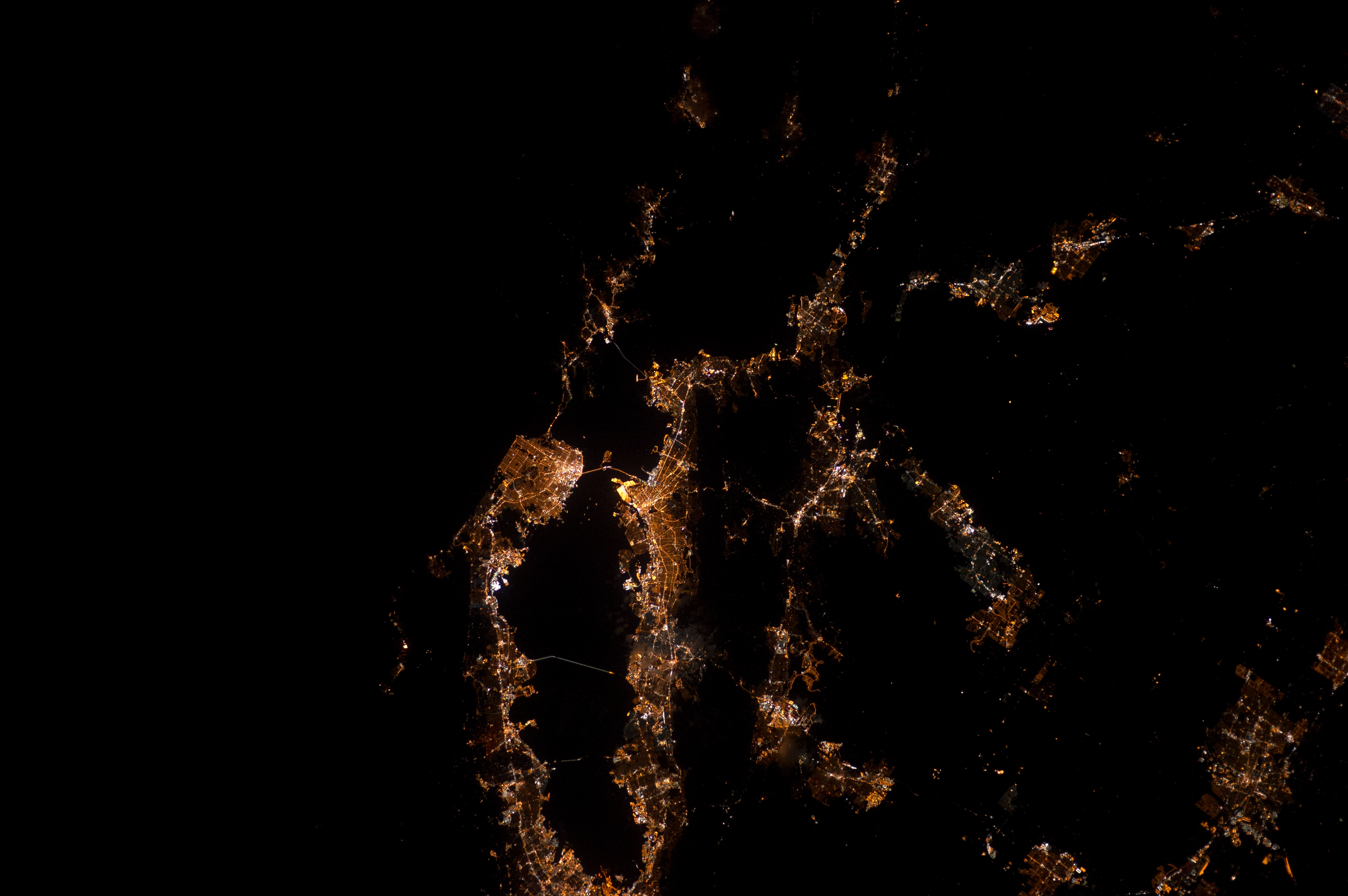 The San Francisco Bay Area seen at night. Credit: Donald Pettit/NASA