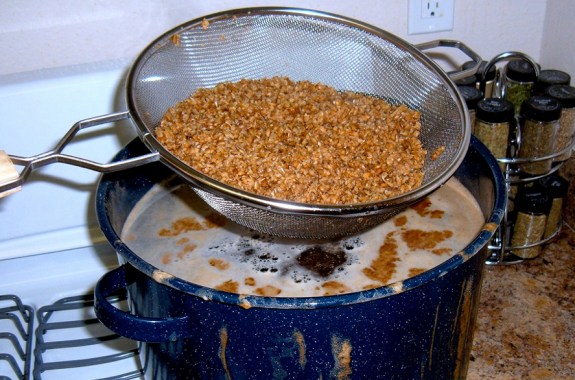 How to Make a Beer Home Brew