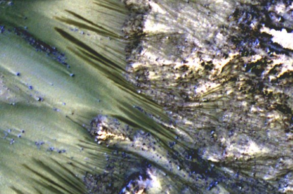 Scientists Hunt for Morning Dew on Mars
