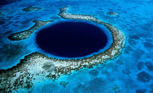 Belize’s Blue Hole Offers Clues To Mayan Collapse