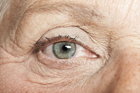 A New Way to Fix Cataracts?