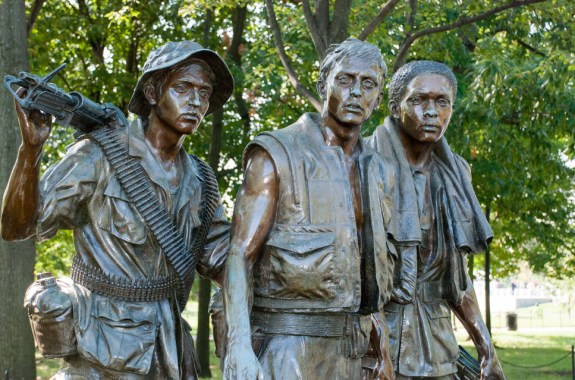 Looking At The Brain For Hidden War Wounds