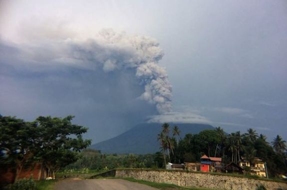 mount agung eruption